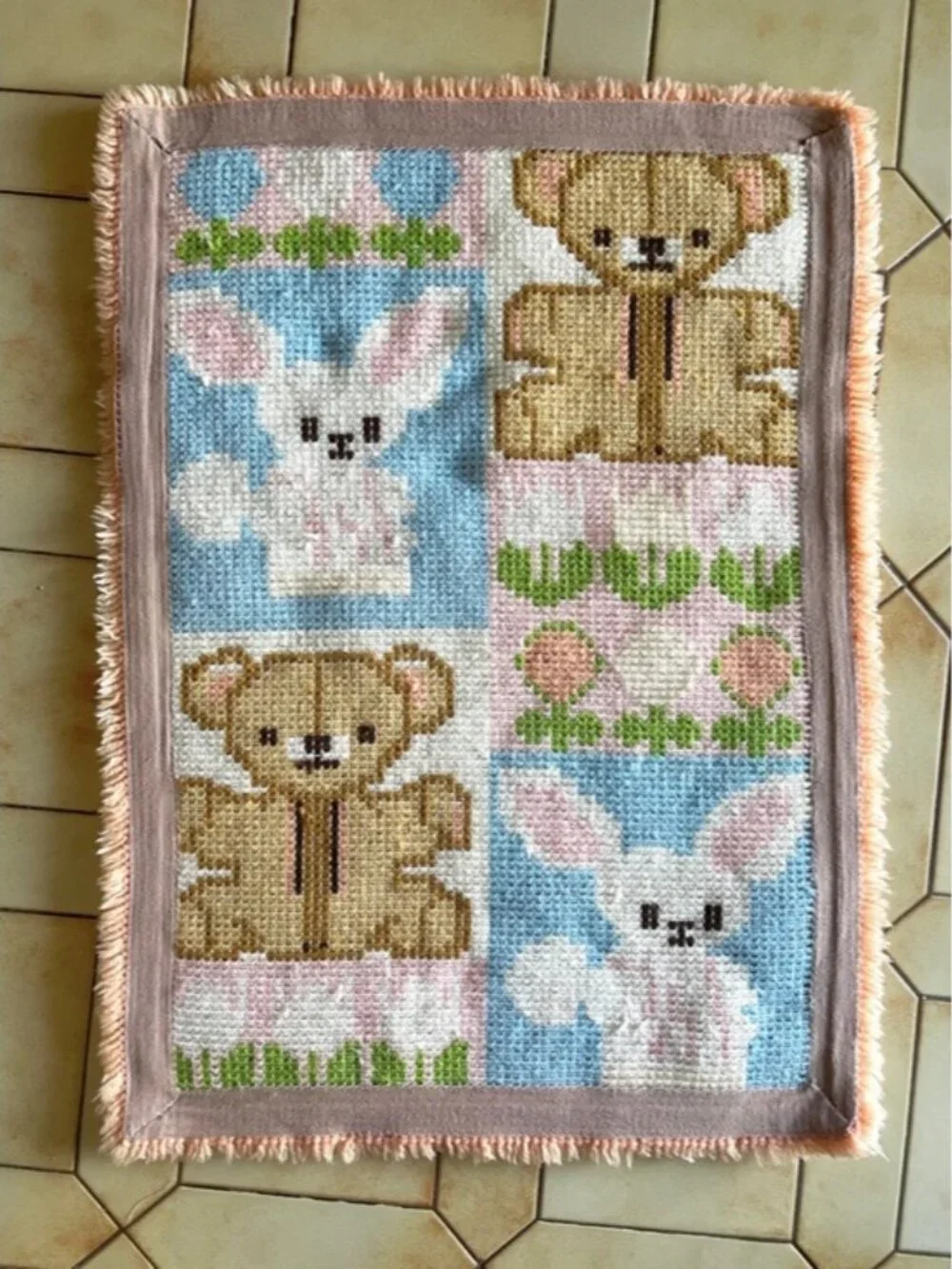 Vintage Handmade Teddy Bear Bunny Rabbit Nursery Rug - baby girl / boy 👶🏻!